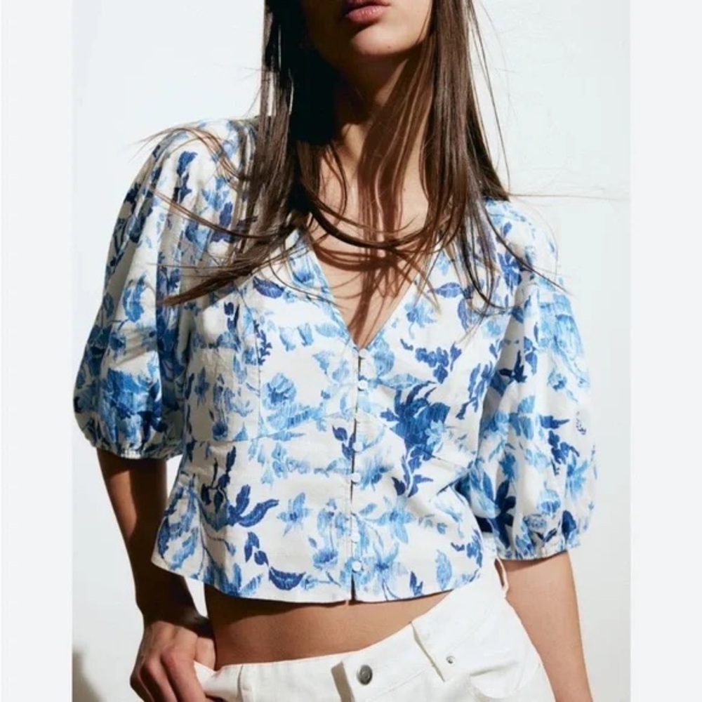 H&M Blue Floral Puff Sleeve Blouse